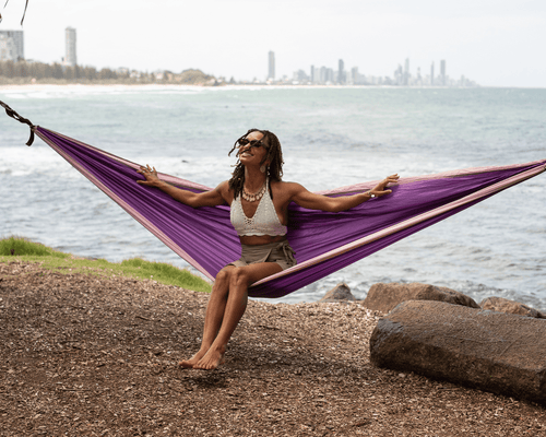 Mulberry Purple Camping Hammock | Lightweight double hammock | Nakie Mulberry Purple Camping Hammock | Lightweight double hammock | Nakie