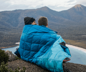 Outdoor Puffy Blankets