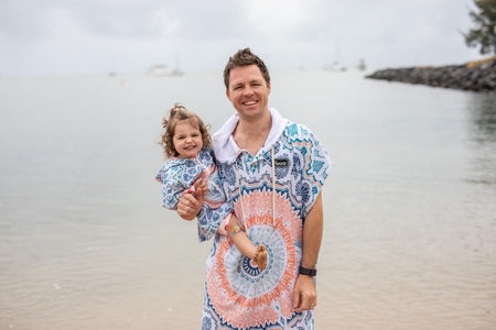Sound of Summer - Kids Hooded Towel Recycled Sand Free